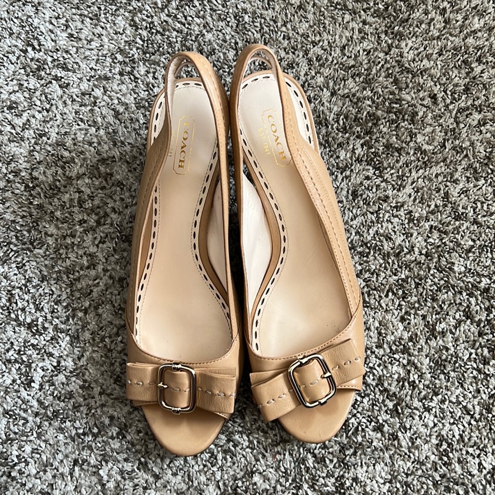Coach Sandals - Picture 1 of 6